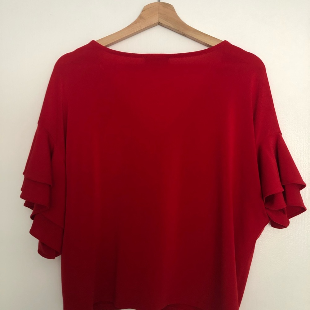 Red Express Top - Picture 3 of 4